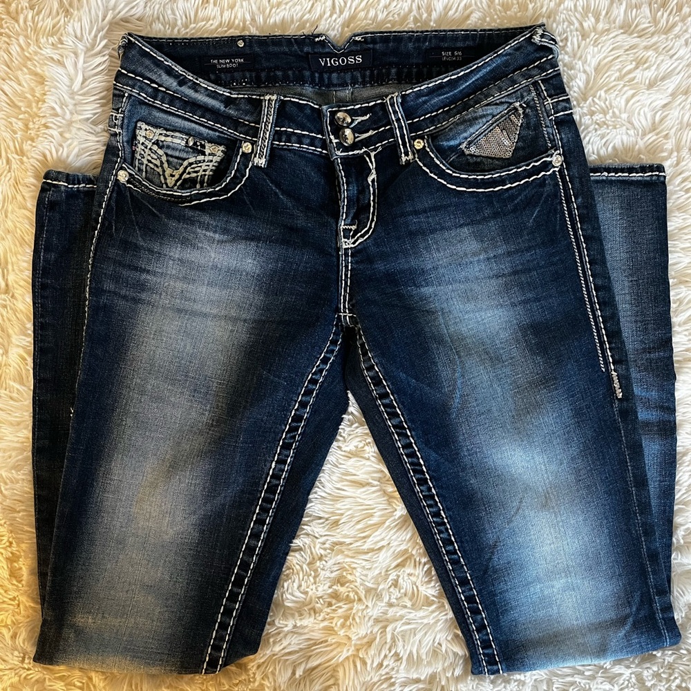 Vigoss jeans
"The New York Slim Boot"

Size 5/6
Length 33"